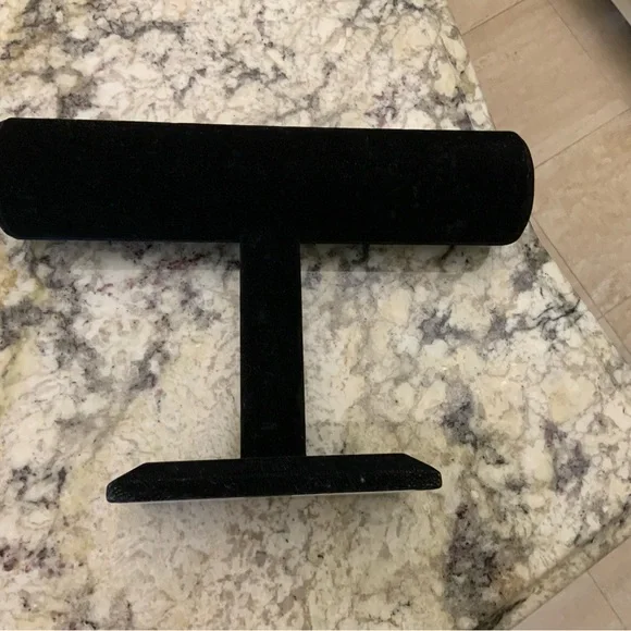 Bracelet stand - Picture 2 of 3